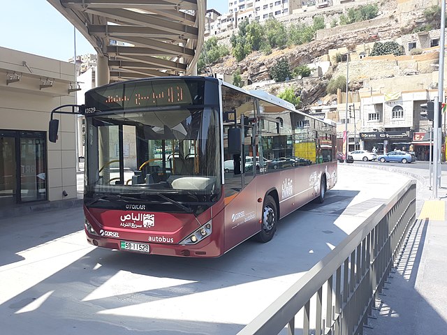 How to Get Around Amman: Taxis, Buses, and Apps