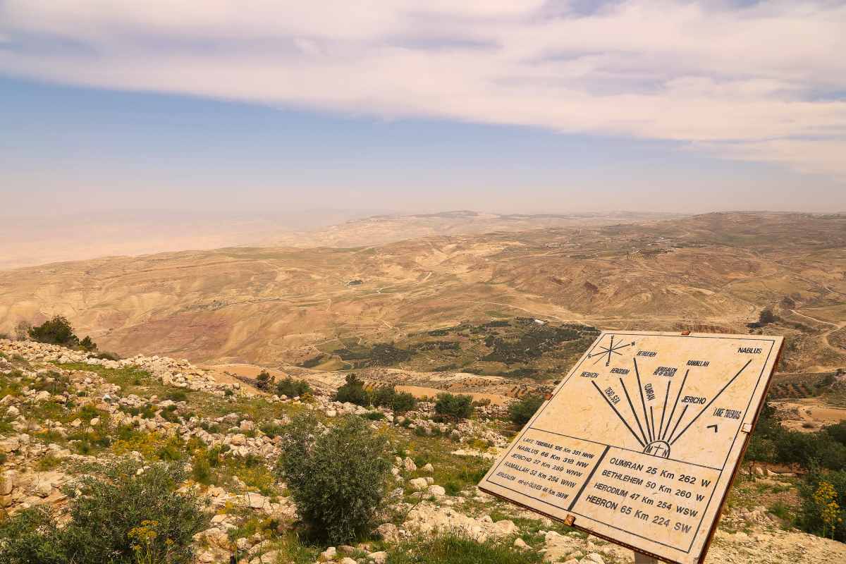 Mount Nebo at Sunset: A Spiritual Experience